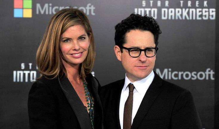 jj abrams wife